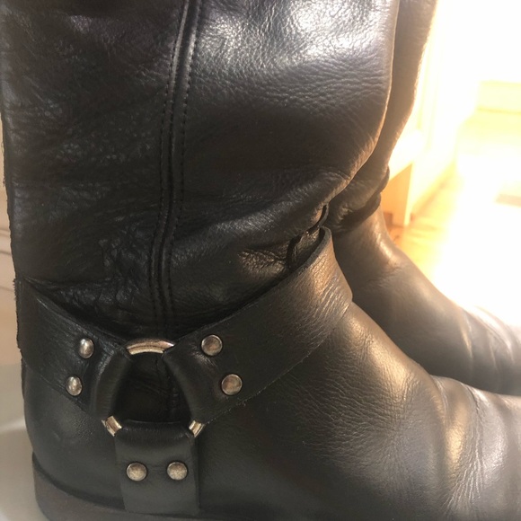 Frye Women’s Black Leather Phillip Harness Tall Boots Sz 7 - Picture 4 of 10